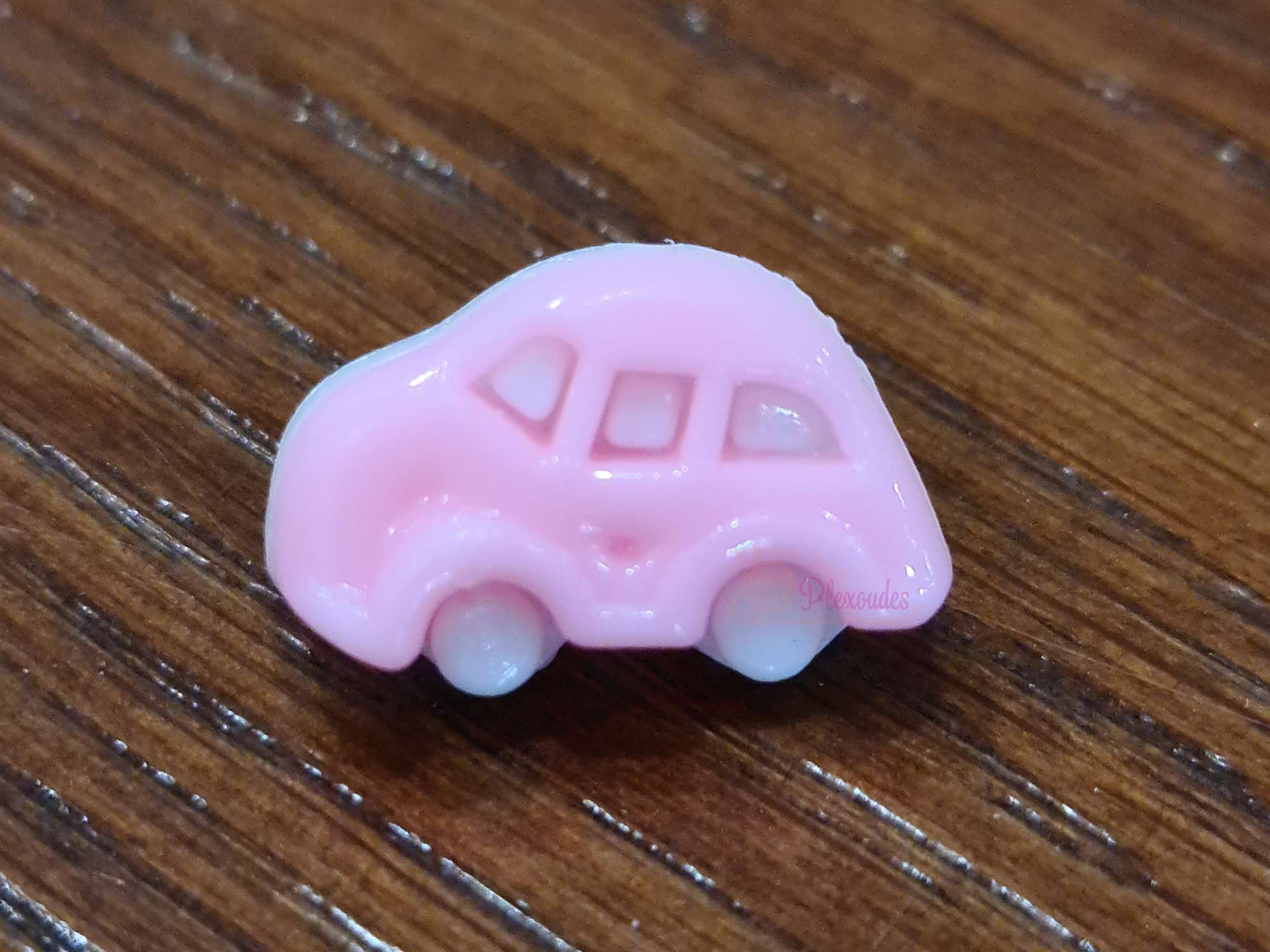 Κουμπιά σε Σχήμα Αυτοκίνητο 16mm 6 - Pink