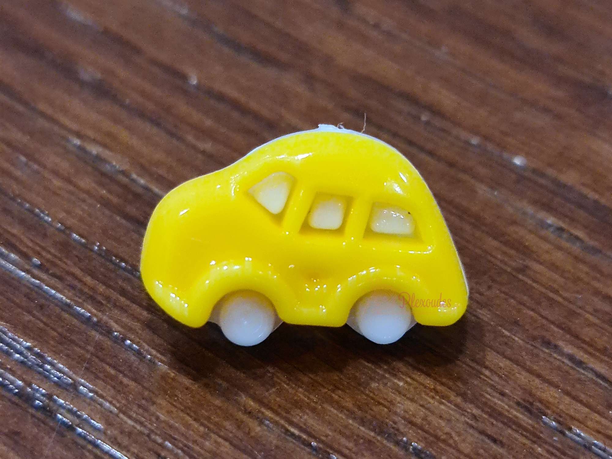 Κουμπιά σε Σχήμα Αυτοκίνητο 16mm 10 - Yellow